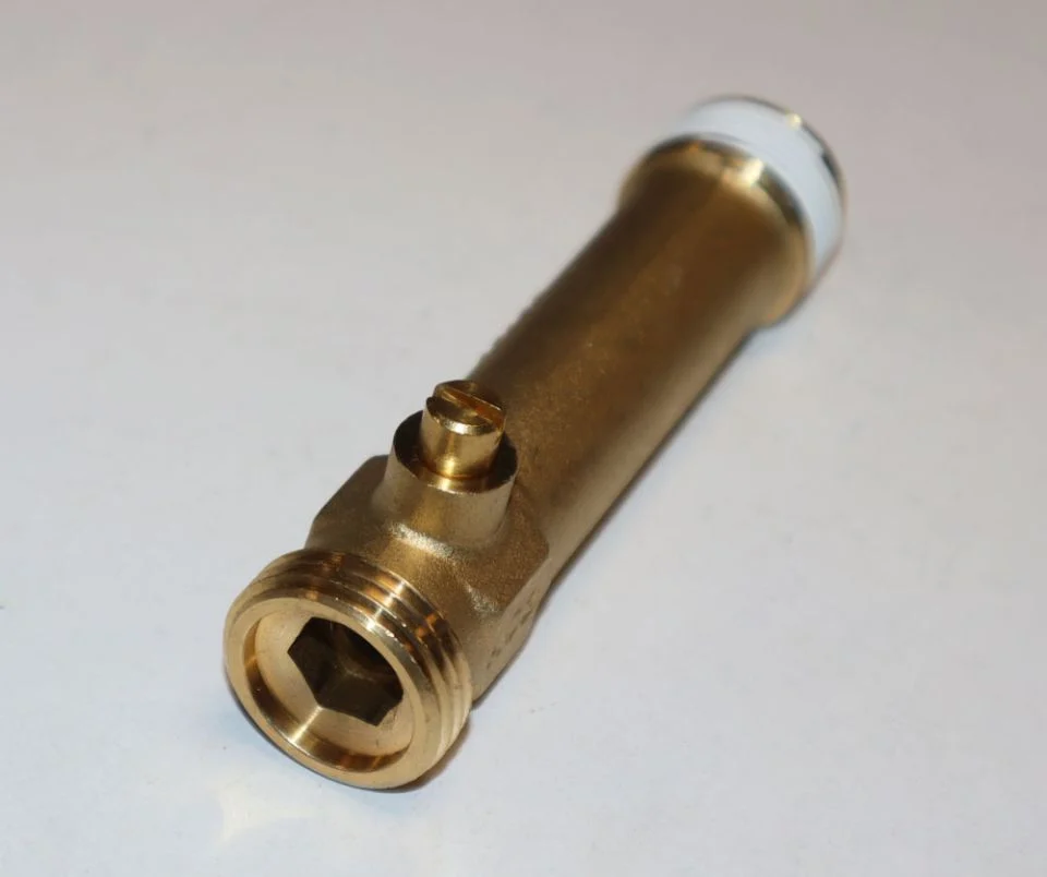 bradford white 415 42351 04 brass drain valve 2 960x804 bradford white 415 42351 04 brass drain valve 2 960x804